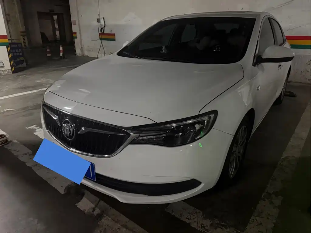 Buick Excelle GT 2018 — фото 1