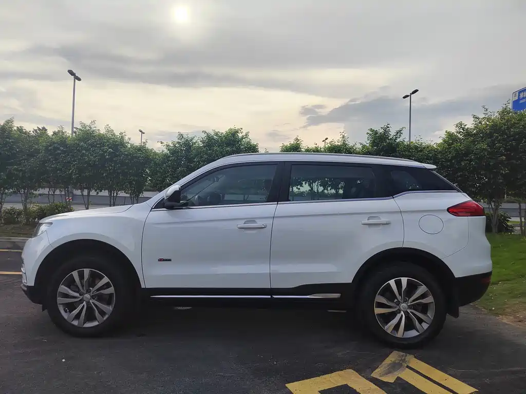 Geely Boyue 2017