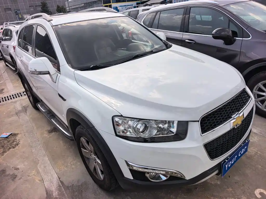 Chevrolet Captiva 2013 — фото 3