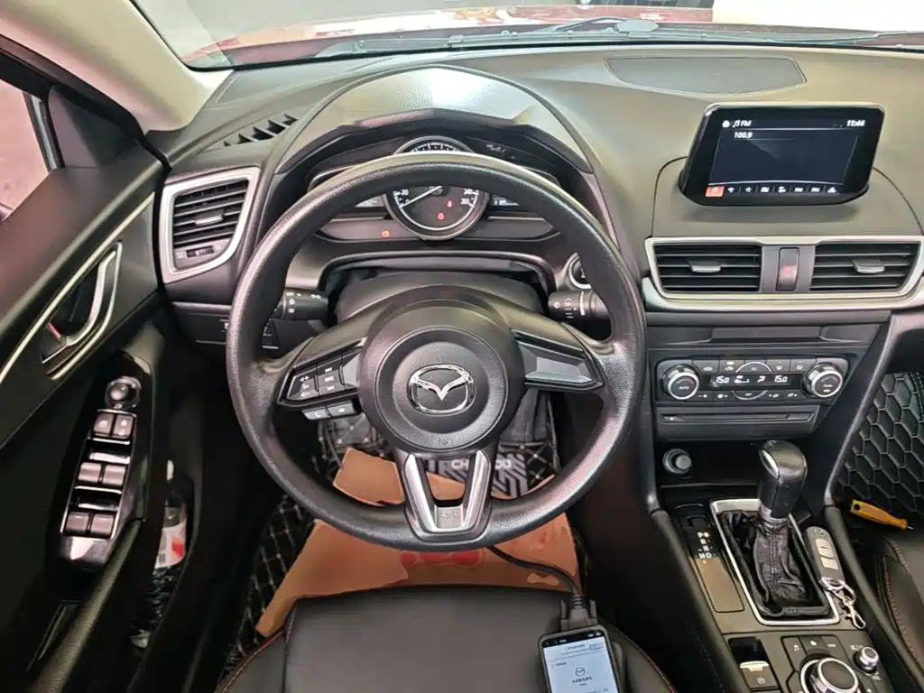 Mazda 3 Angkesela 2017 — фото 11