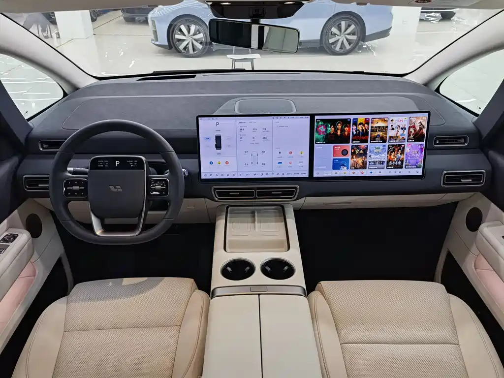 Li Auto Li MEGA 2025