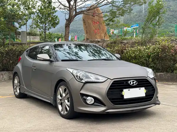 Hyundai Veloster 2015