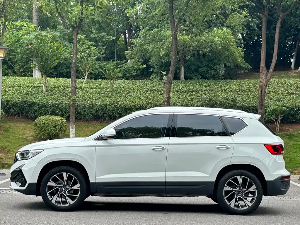 Jetta VS5 2022