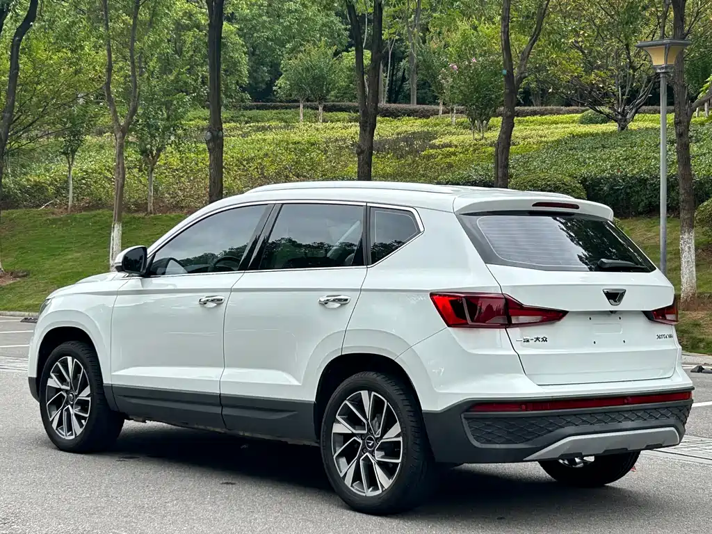 Jetta VS5 2022