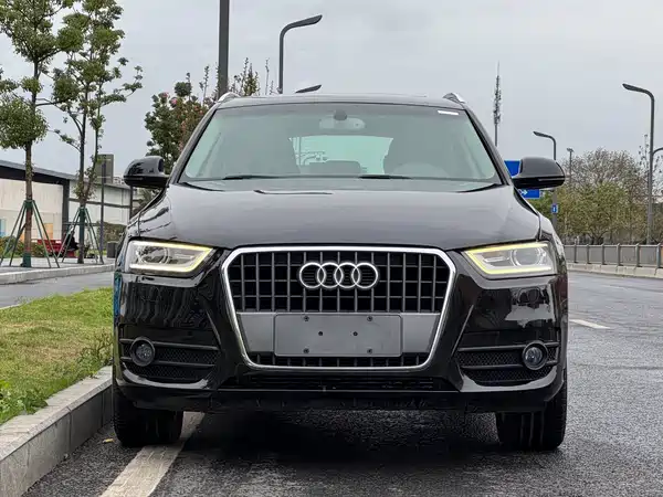 Audi Q3 2014