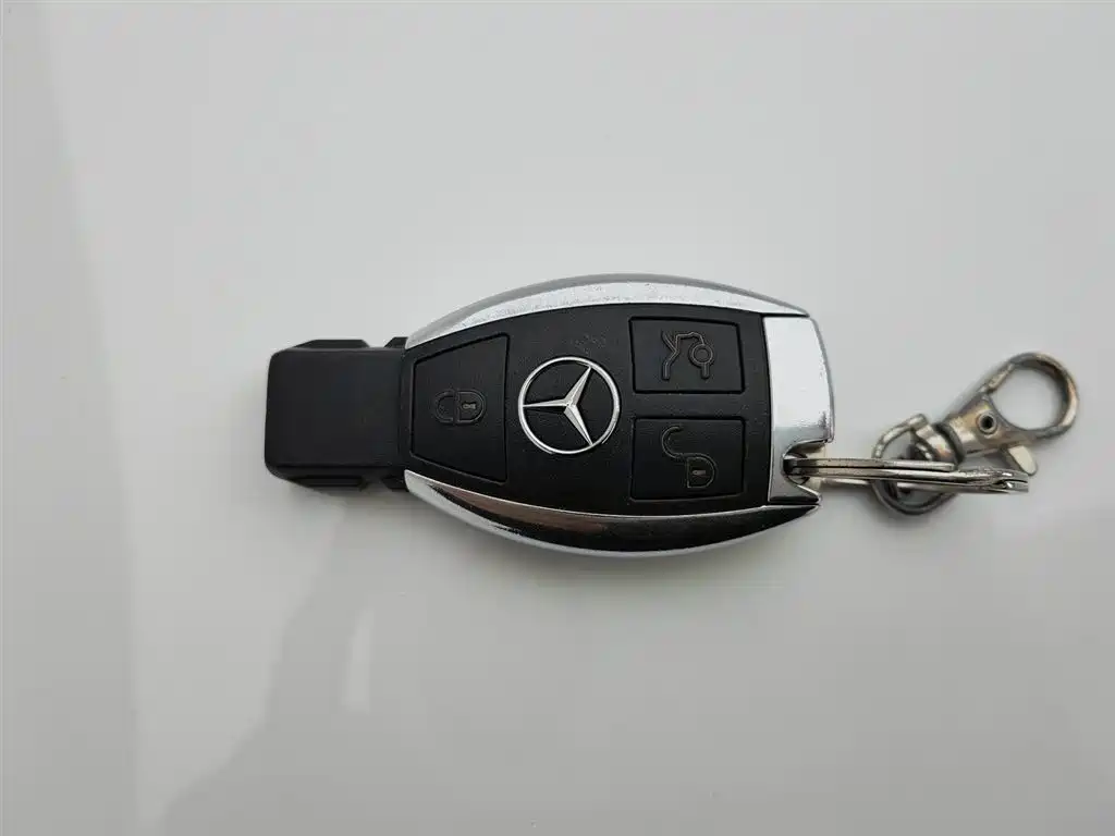 Mercedes-Benz C-Class 2018 — фото 19