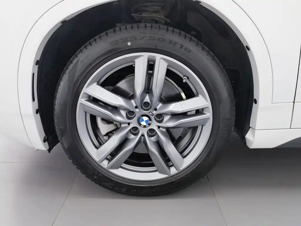 BMW X2 2023 — фото 17