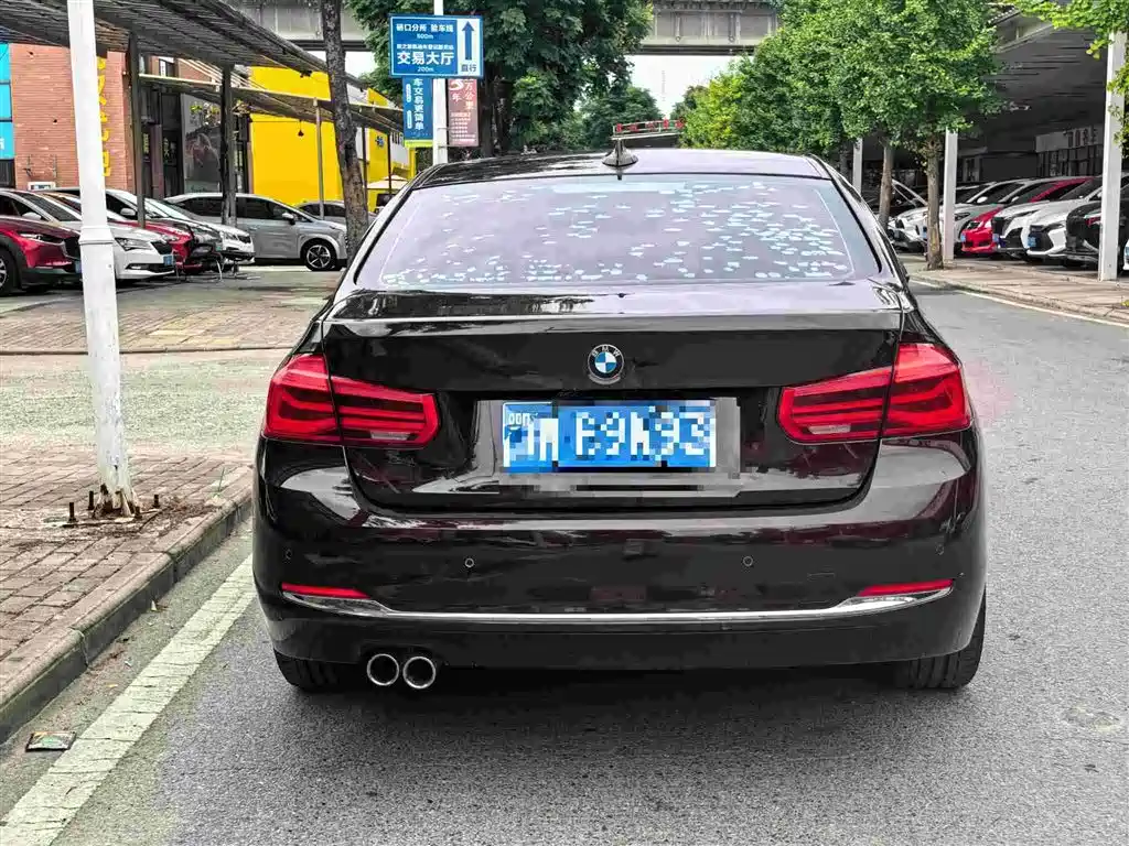 BMW 3 Series 2017 — фото 8