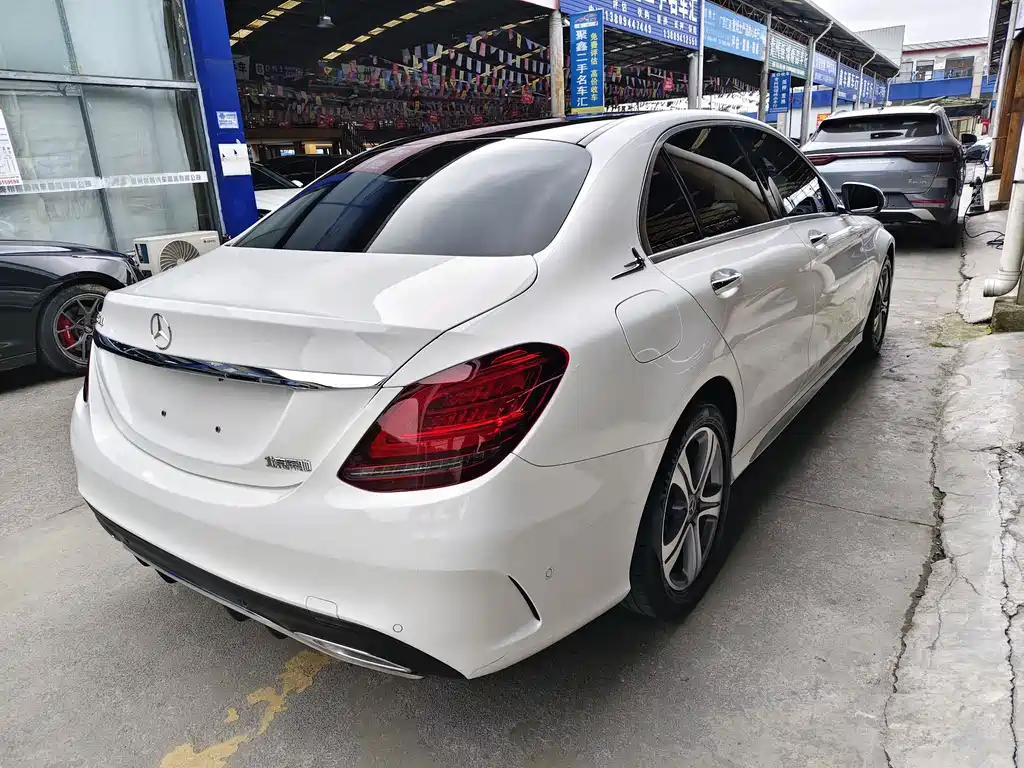 Mercedes-Benz C-Class 2020 — фото 8