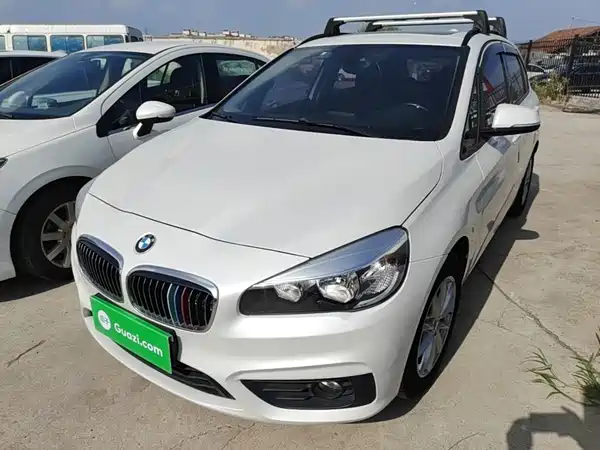 BMW 2 Series Station Wagon 2018