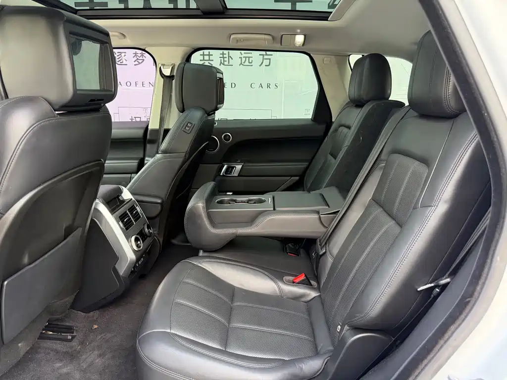 Land Rover Range Rover Sport 2019 — фото 5