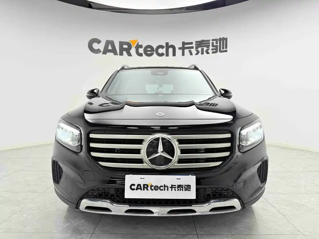 Mercedes-Benz GLB 2024