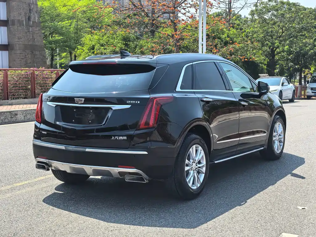 Cadillac XT5 2020 — фото 20