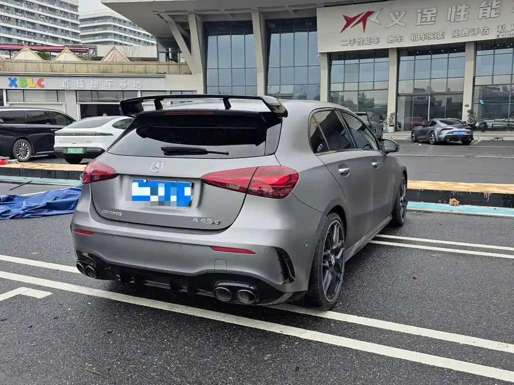 Mercedes-Benz A-Class AMG 2024 — фото 3