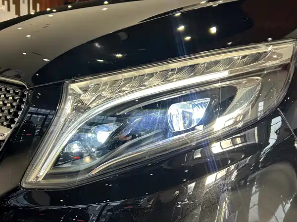 Mercedes-Benz V-Class 2020