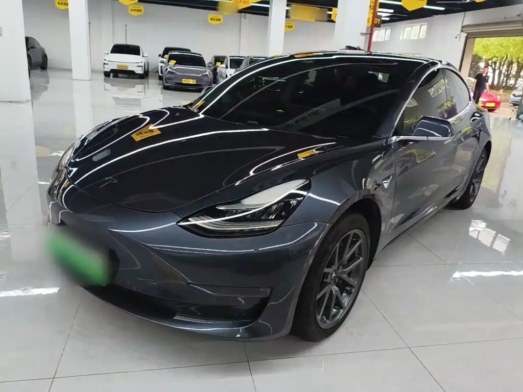 Tesla Model 3 2019 — фото 1