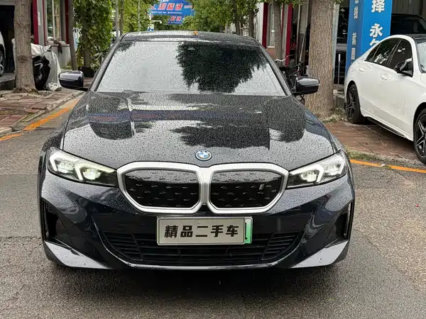 BMW i3 2023