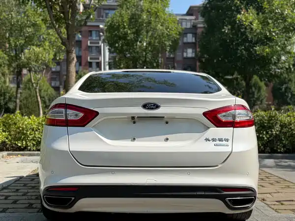 Ford Mondeo 2016