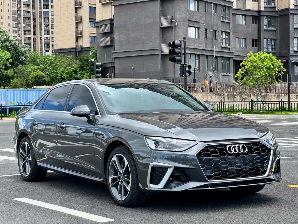 Audi A4L 2024
