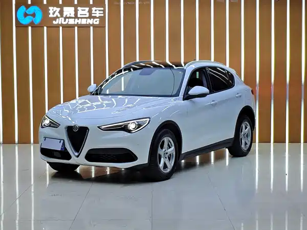 Alfa Romeo Stelvio 2019