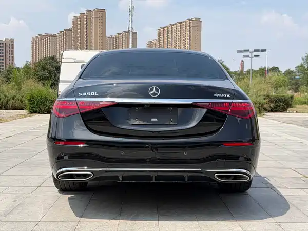 Mercedes-Benz S-Class 2021