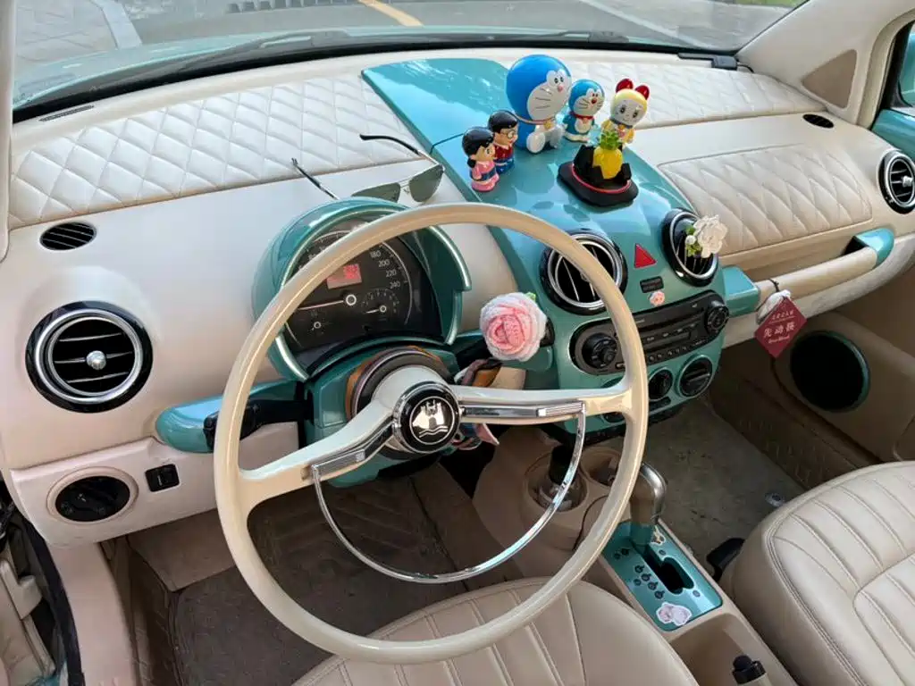 Volkswagen Beetle 2010