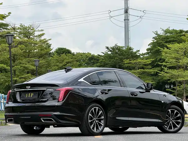 Cadillac CT5 2025