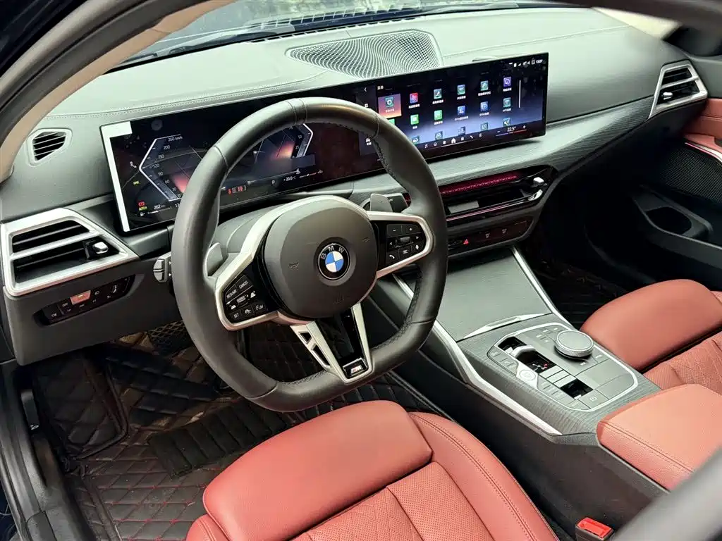 BMW 3 Series 2024 — фото 13