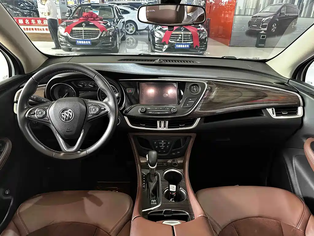 Buick Envision Plus 2017 — фото 9