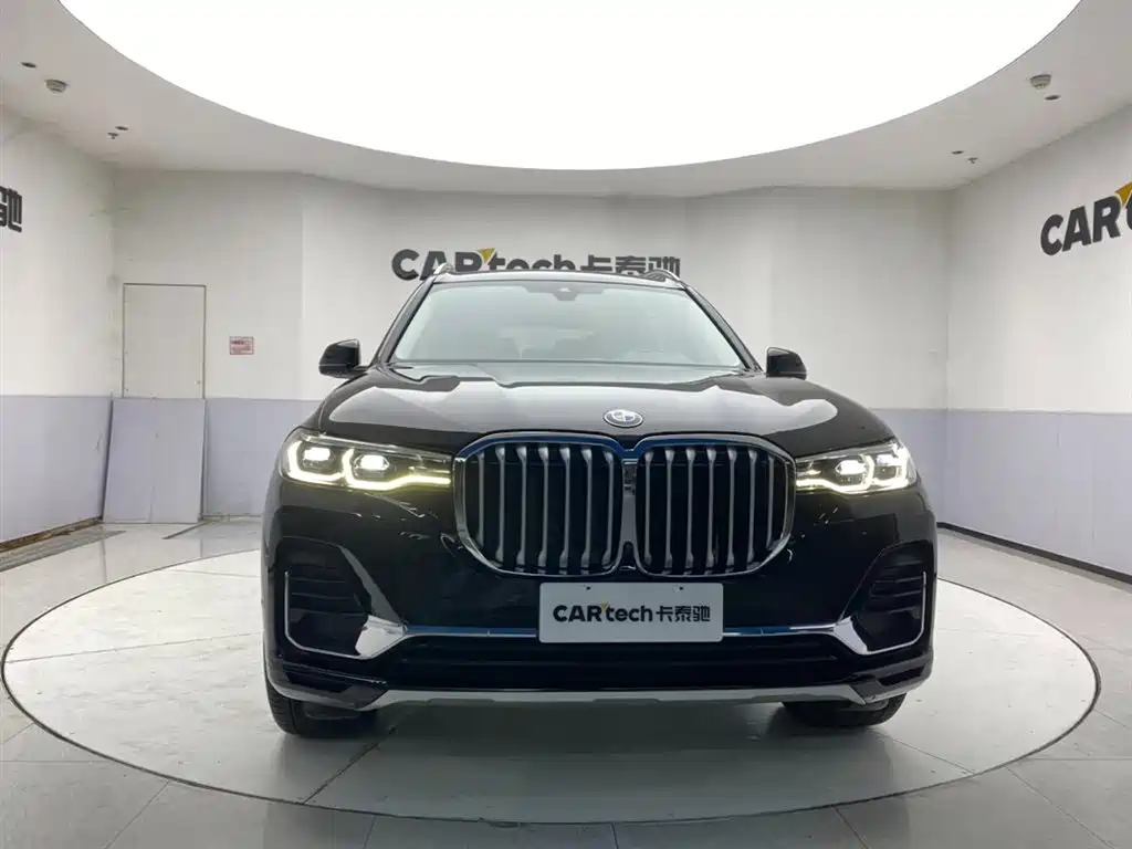 BMW X7 2022 — фото 3