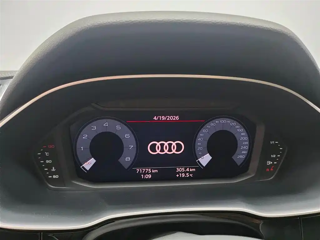 Audi Q3 Sportback 2021 — фото 11