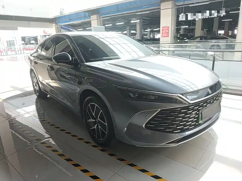BYD Qin L 2025 — фото 4
