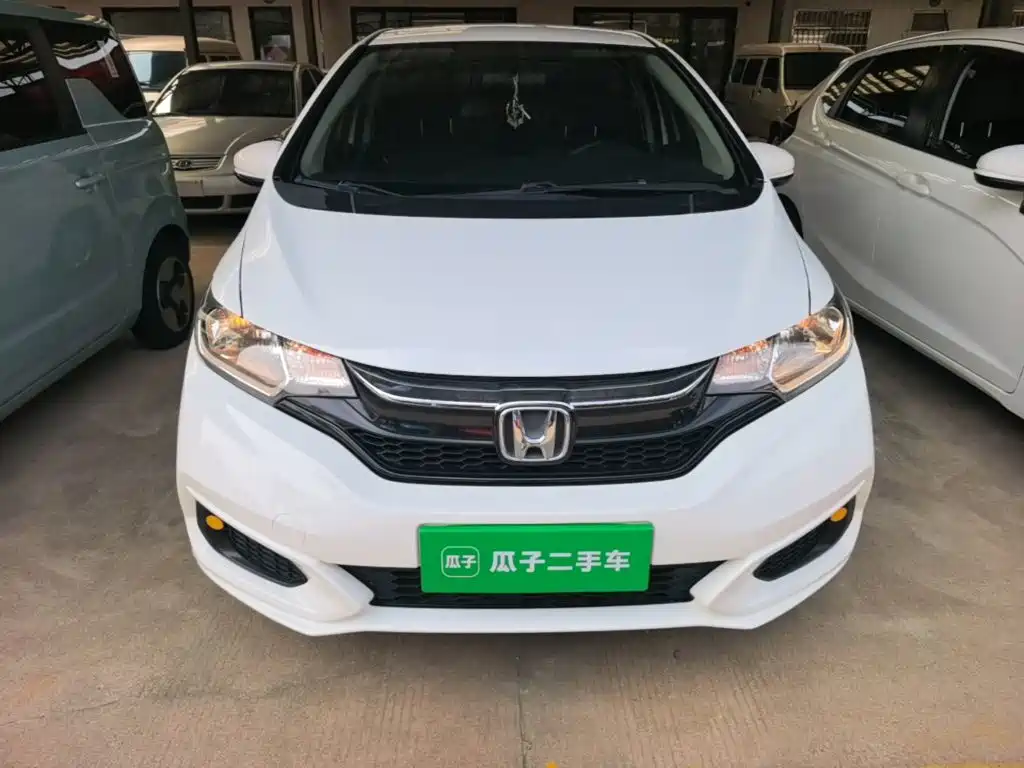 Honda Fit 2018 — фото 3