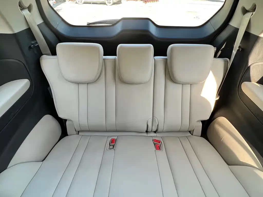 GAC Motor Trumpchi M6 2021 — фото 13