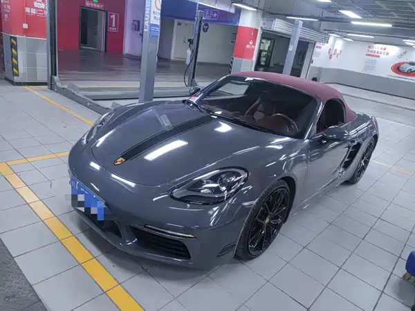 Porsche 718 2022
