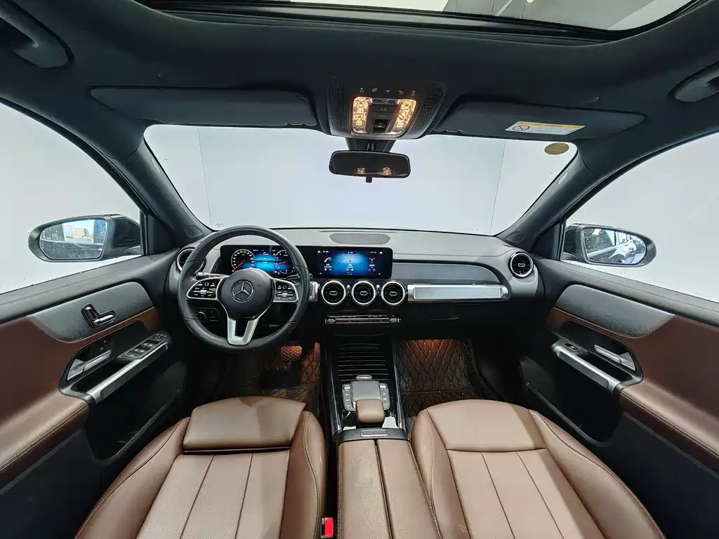Mercedes-Benz GLB 2023 — фото 10