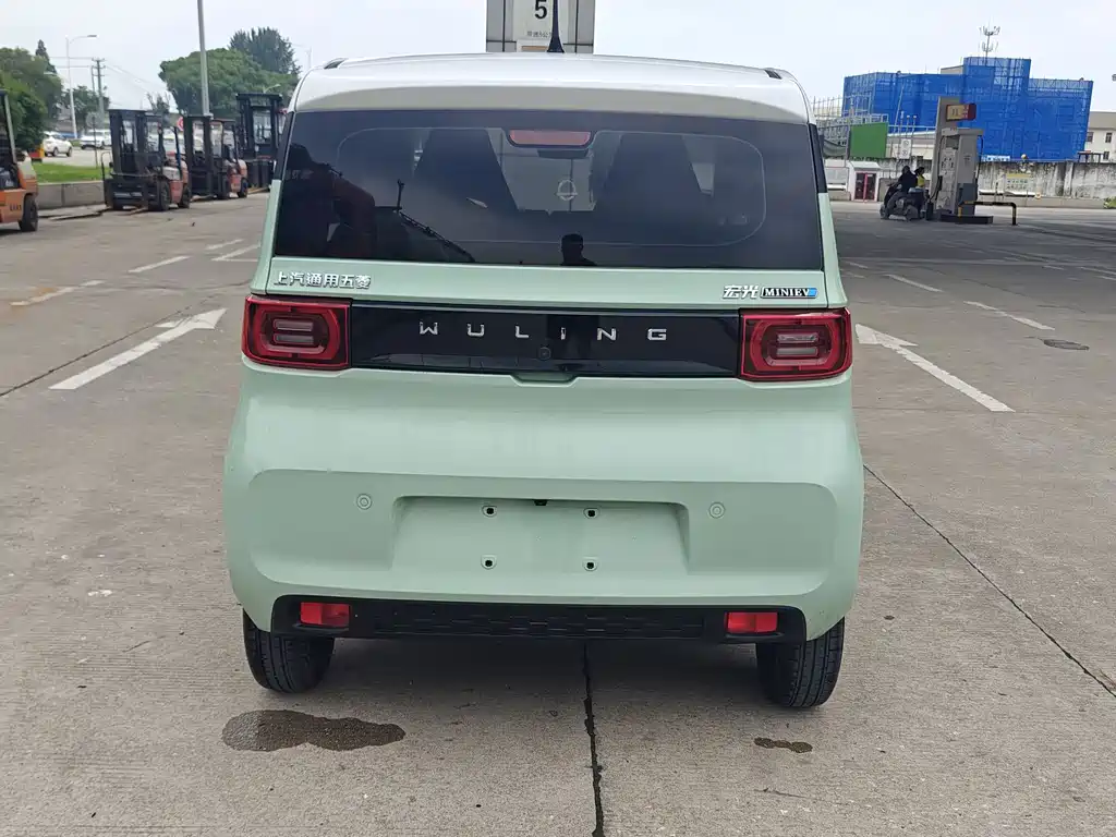 Wuling MINIEV 2023