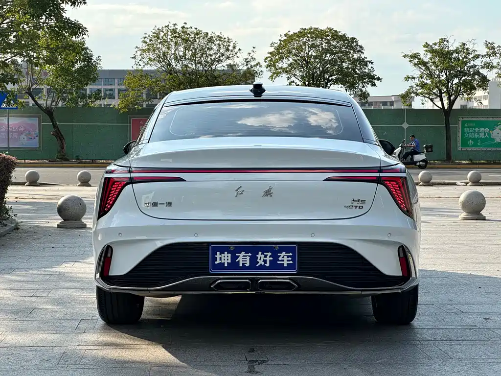 Hongqi H6 2025 — фото 5