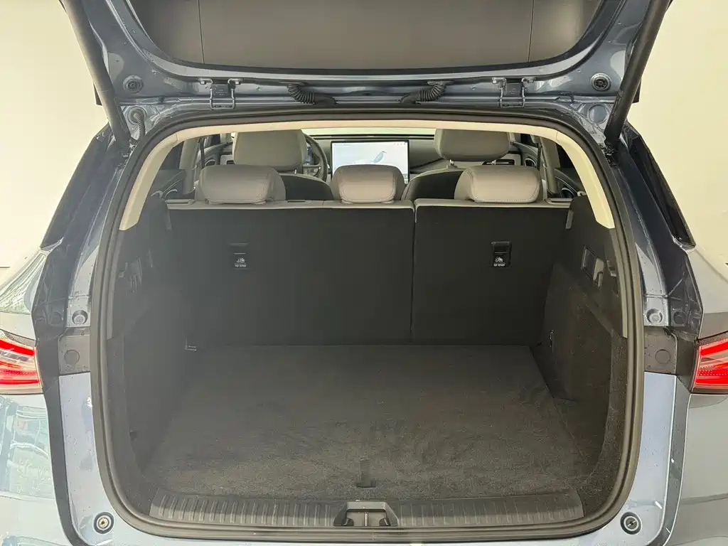 BYD Seal 06 DM-i Travel Edition 2025 — фото 8