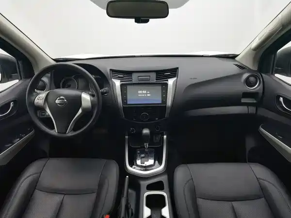 Nissan Terra 2022