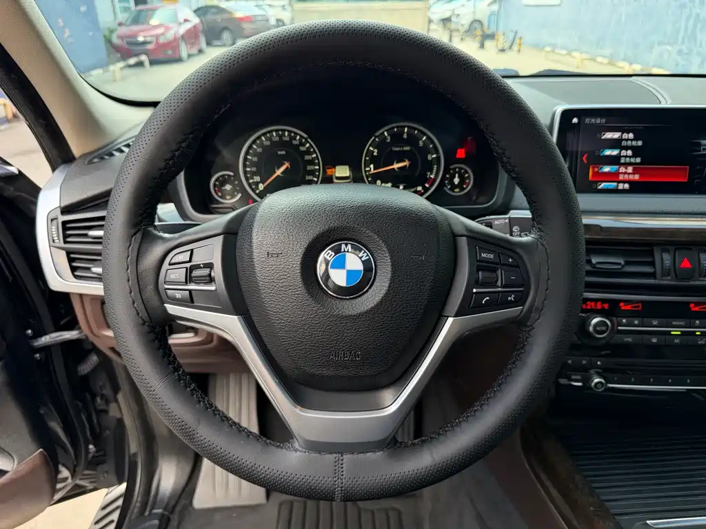 BMW X5 2018 — фото 15
