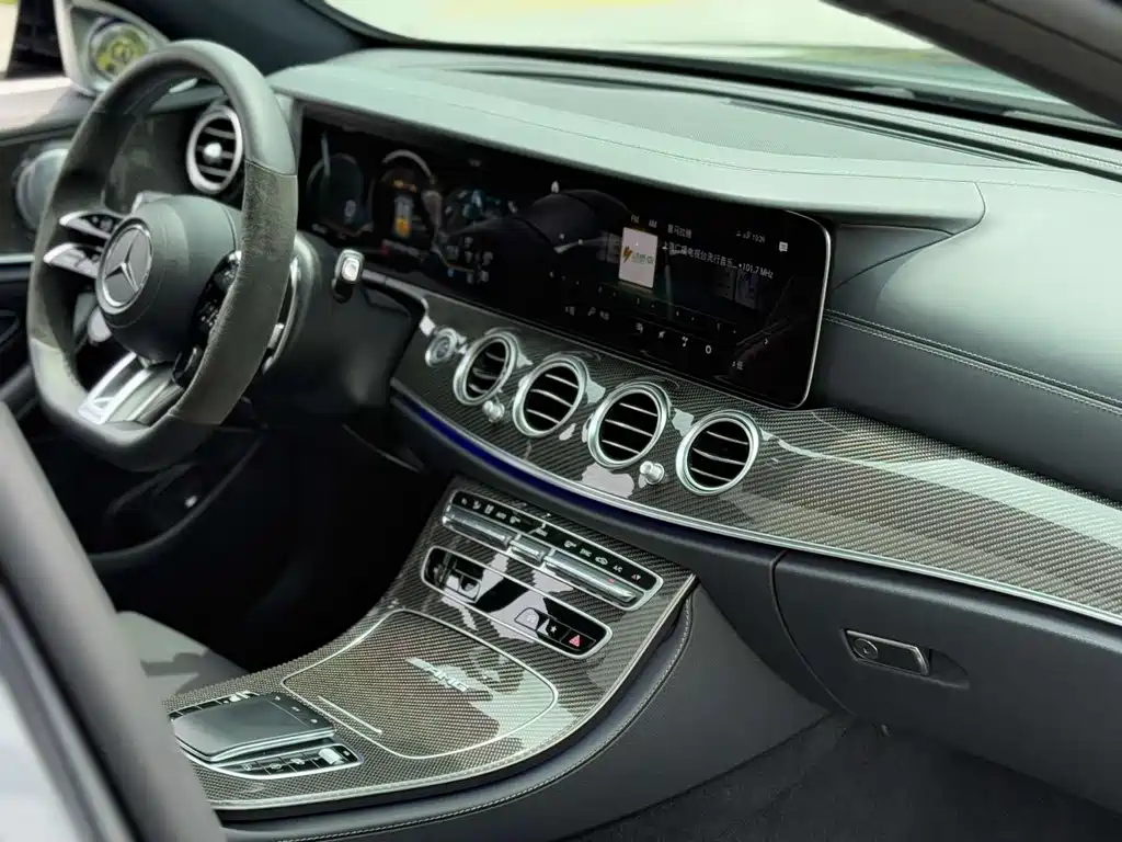 Mercedes-Benz E-Class AMG 2021 — фото 21