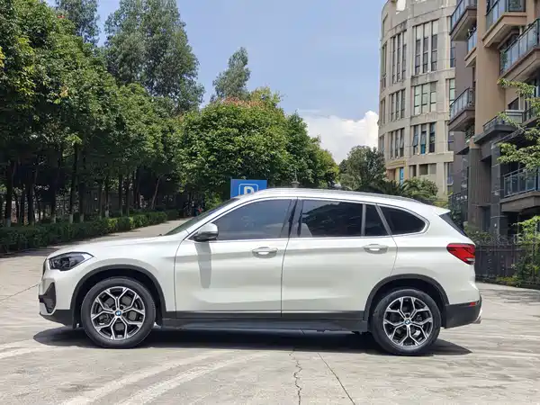 BMW X1 2022