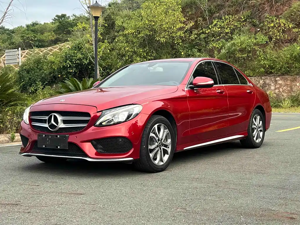 Mercedes-Benz C-Class 2018