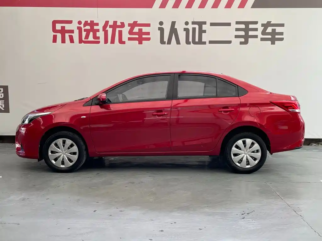 Toyota Yaris L 2020