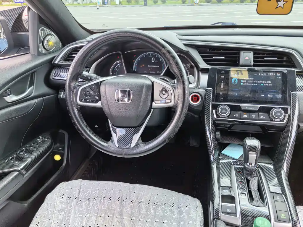 Honda Civic 2017 — фото 10