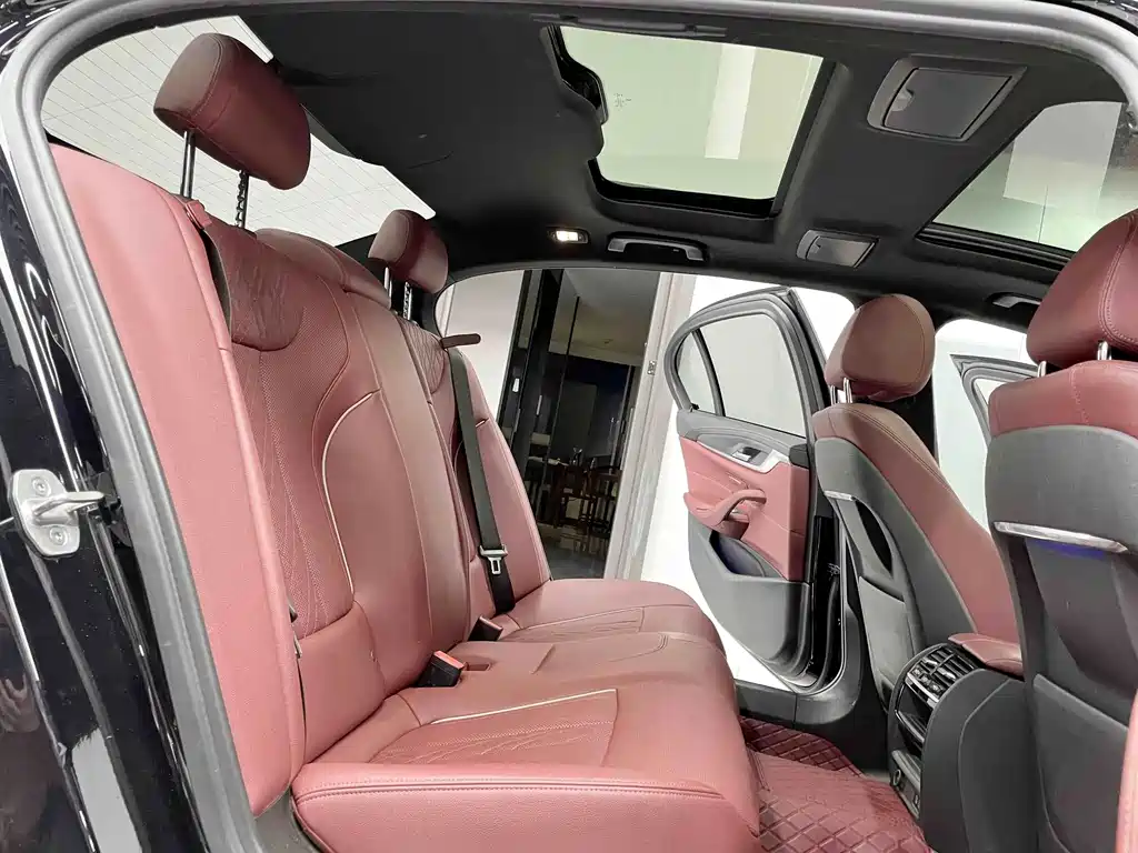 BMW 5 Series 2021