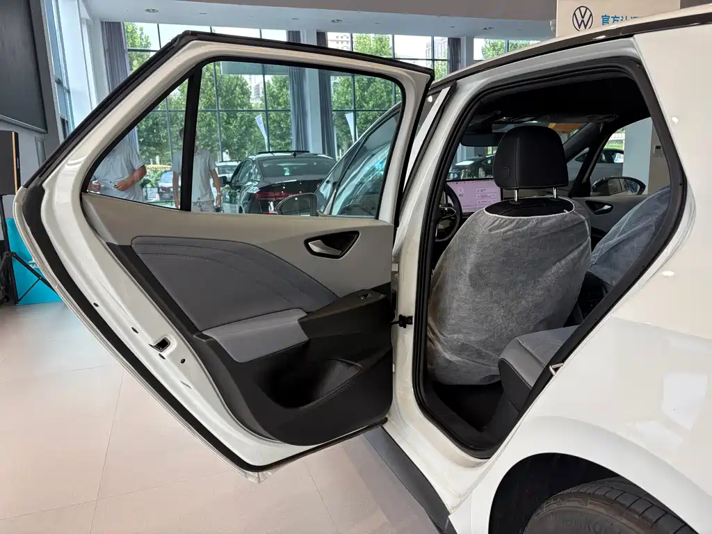 Volkswagen ID.3 2026 — фото 9