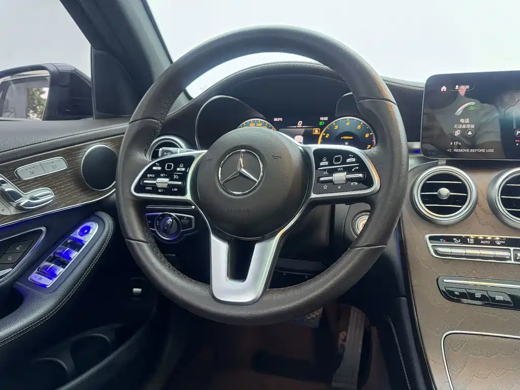 Mercedes-Benz GLC 2022 — фото 16