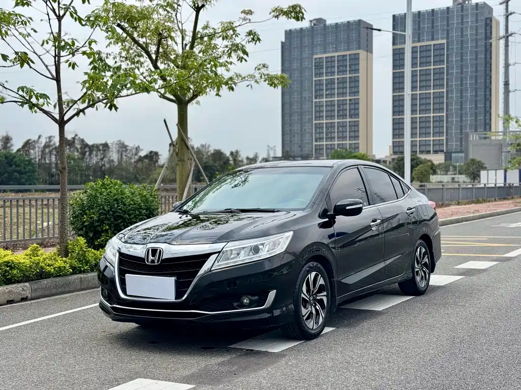 Honda Crider 2016